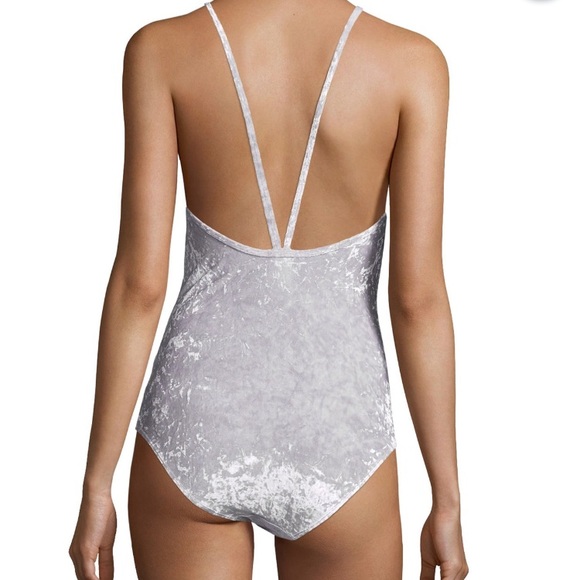 Rosy pink velvet Bodysuit - Picture 2 of 2